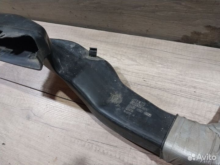 Воздухозаборник Audi A3 8L патрубок воздушного