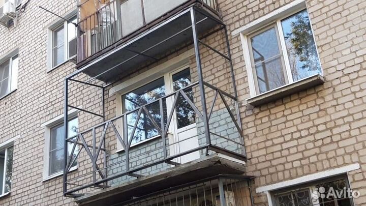 Отделка балконов и лоджий