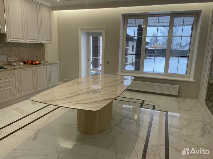 Стол обеденный из керамогранита