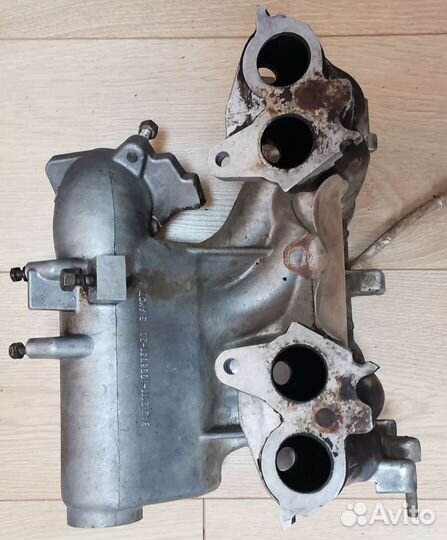 Впускной коллектор 16кл. ваз 2111-1008031-20