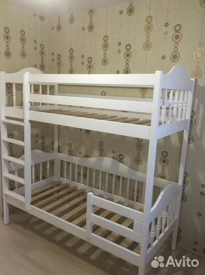 Двухъярусная кровать от 2 лет