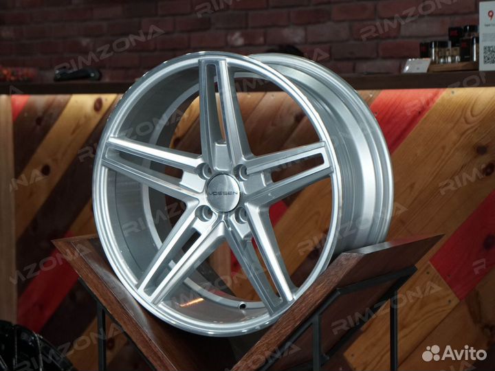 Литые диски Vossen R17 на Vesta. Арт760