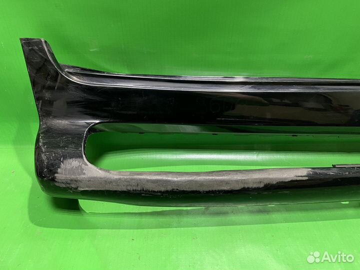 Накладка правой подножки Toyota LC200 2012+