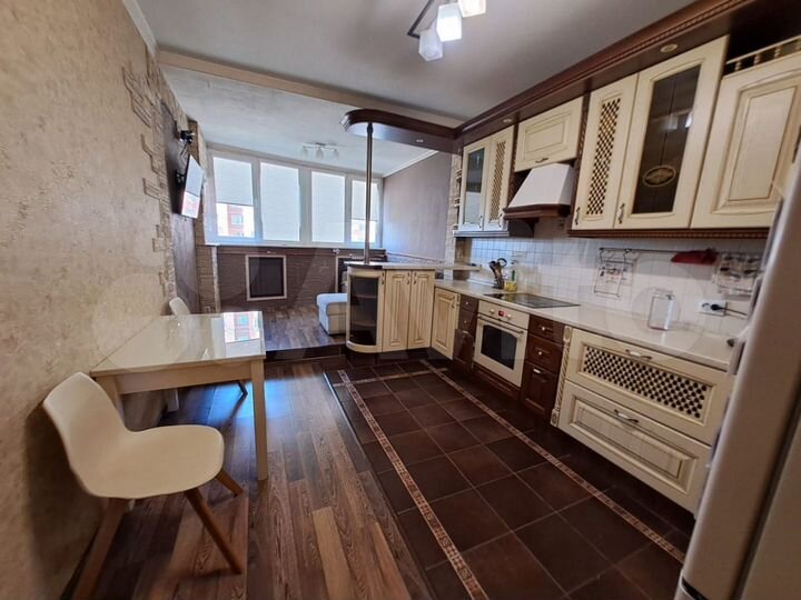 2-к. квартира, 73,9 м², 8/14 эт.