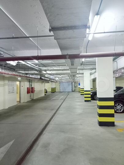 Машиноместо, 11 м²