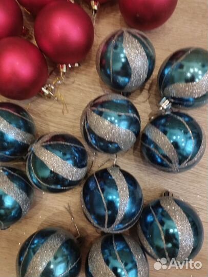 Елочные игрушки из стекла