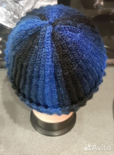 Шапка женская вязаная