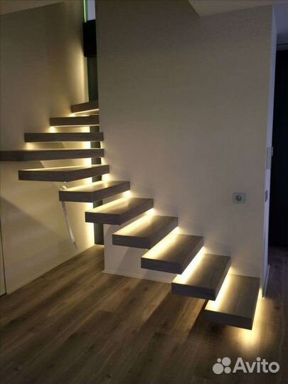 Лестница из металла