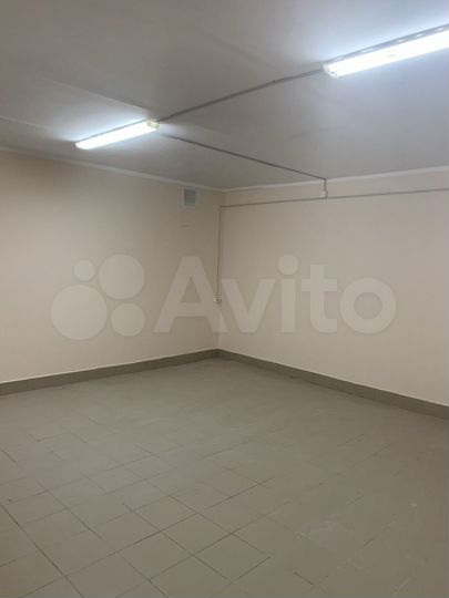 Под салон-офисное-торговое 18-35-45-85м²,1эт, собс
