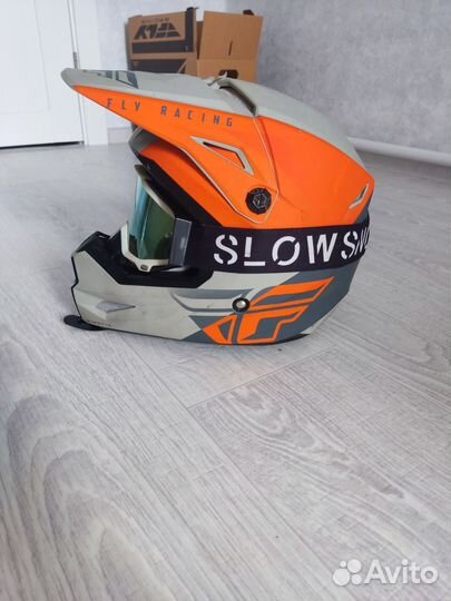 Шлем fly