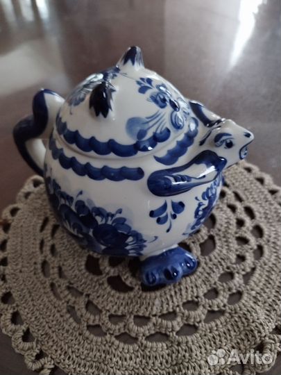 Фарфоровая посуда гжель