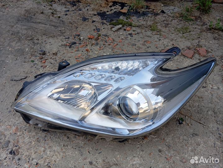 Фара передняя левая toyota приус 30