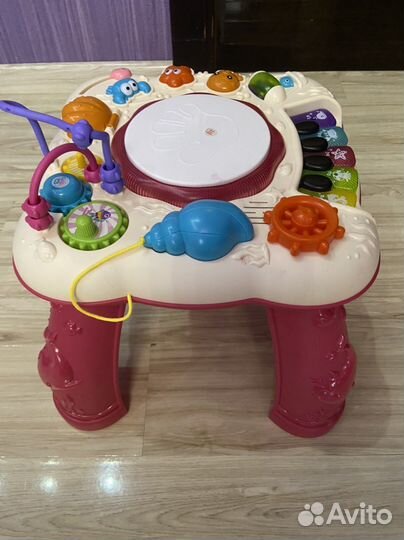 Игровой развивающий столик
