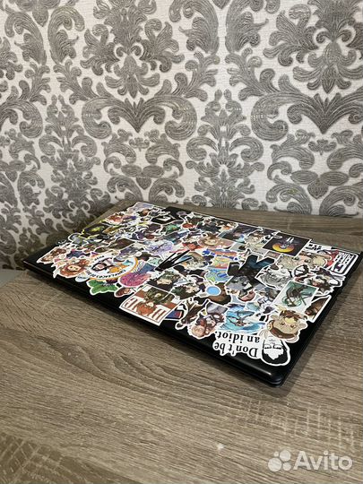 Игровой 17 дюймов GTX 950/Core i5 6300H/16 озу/SSD