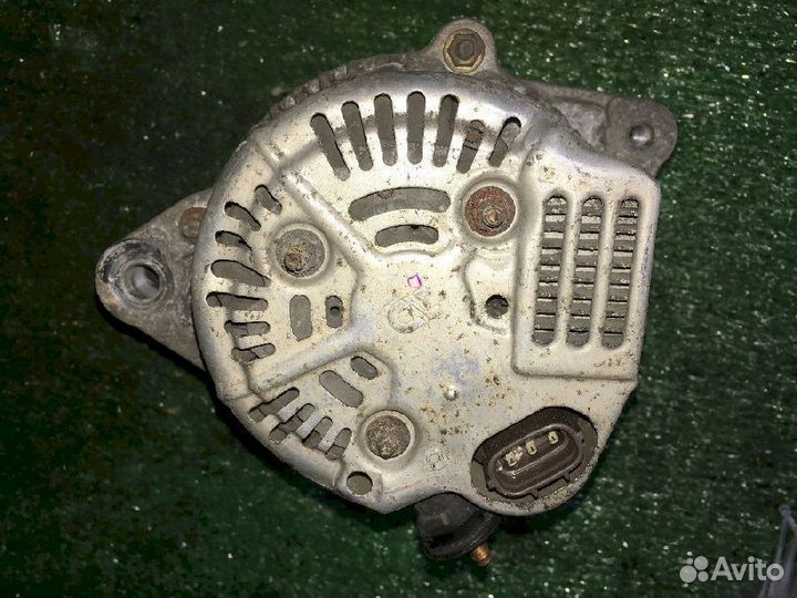Генератор 4A-GE Toyota Corolla Levin AE101 2706016