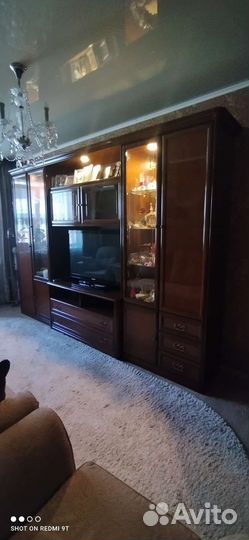 Мебельная стенка б/у