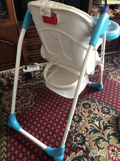 Детский стульчик для кормления