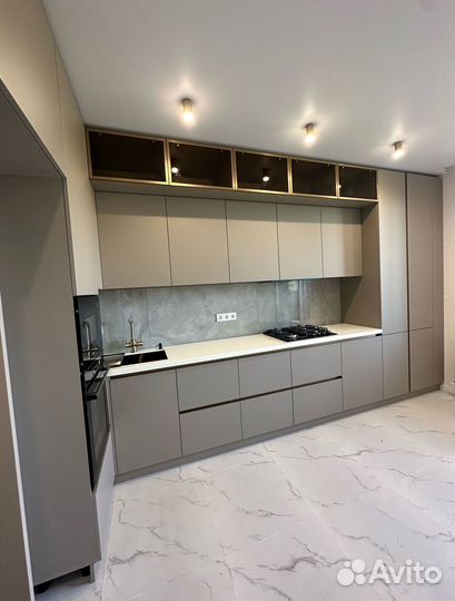 Кухня по индивидуальному заказу