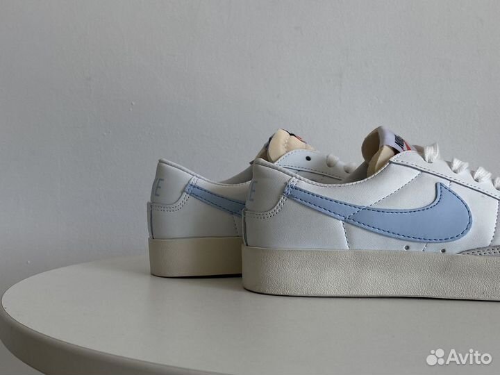 Кроссовки Nike Wmns Blazer Low '77 'White Ghost'