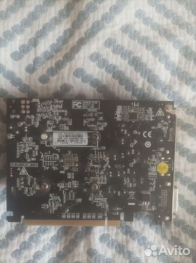 Видеокарта rx550 2gb