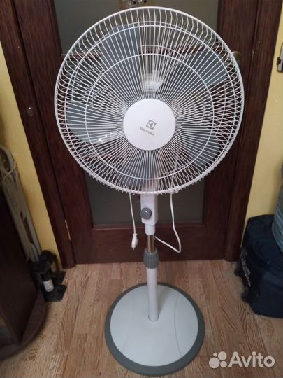 Вентилятор напольный