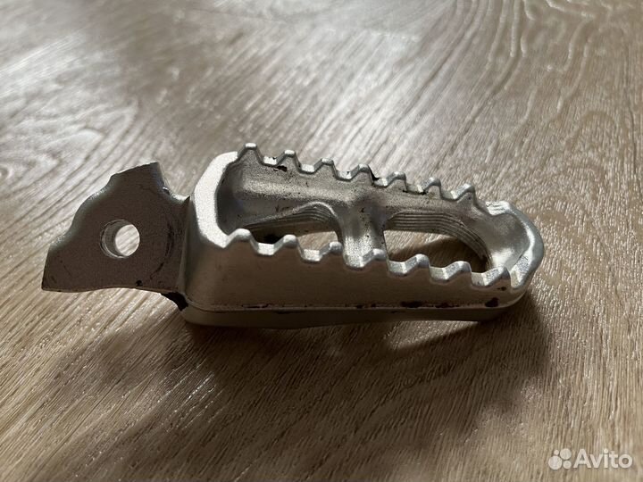 Подножки левая и правая SUR-RON Light bee