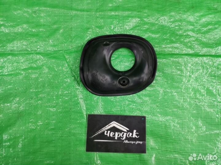 Уплотнитель горловины бензобака Volkswagen Touareg