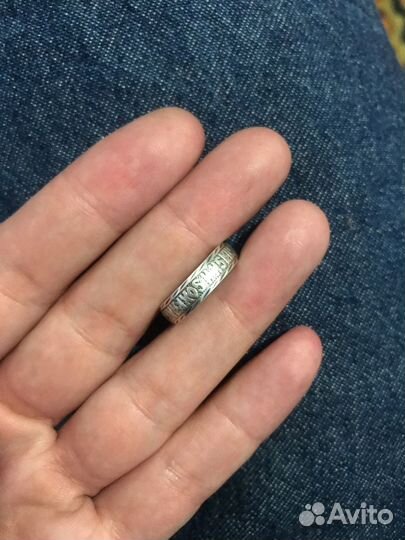Серебряное кольцо
