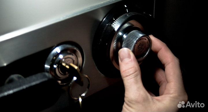 Вскрытие замков: Квартир, авто, сейфов