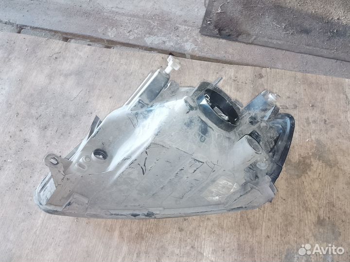 Фара правая лада гранта