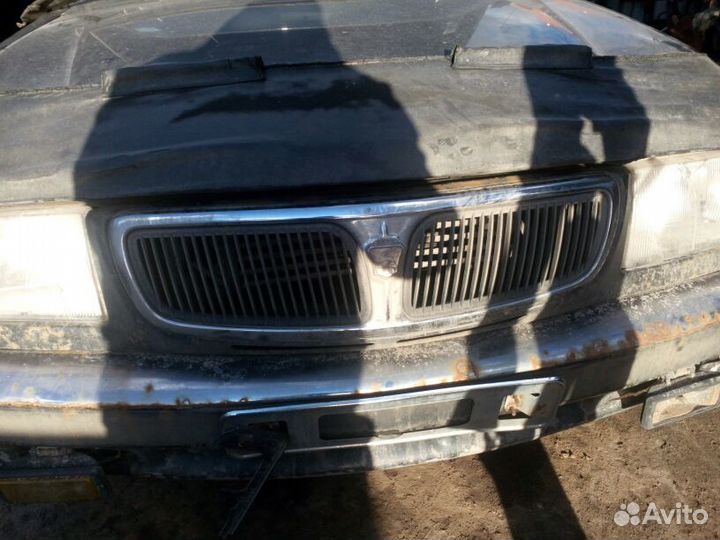 Фара передняя на Волгу 3110