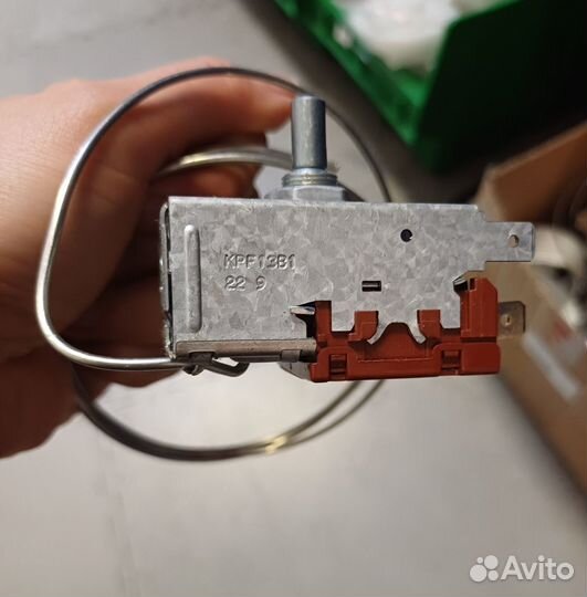 Терморегулятор холодильника KPF13B1/020182