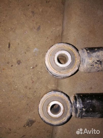 Стойки амортизаторы opel astra j задние