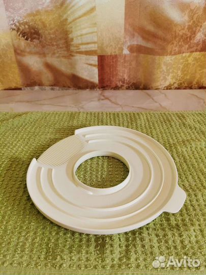 Tupperware Чаша Цветение 550мл