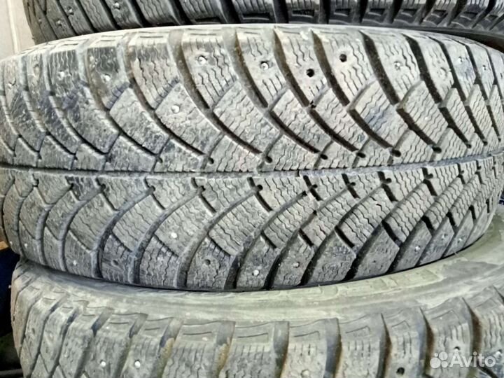 Bfgoodrich G-Force Stud 215/65 R16