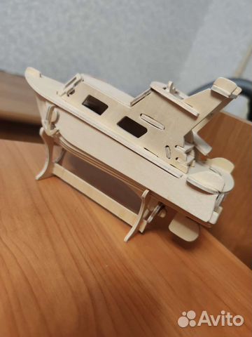 Модель катера