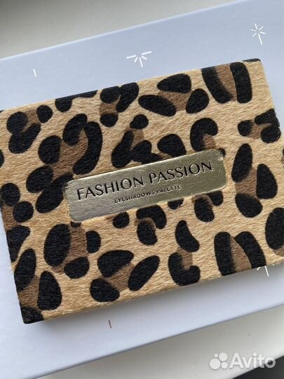 Палетка теней новая fashion passion лэтуаль