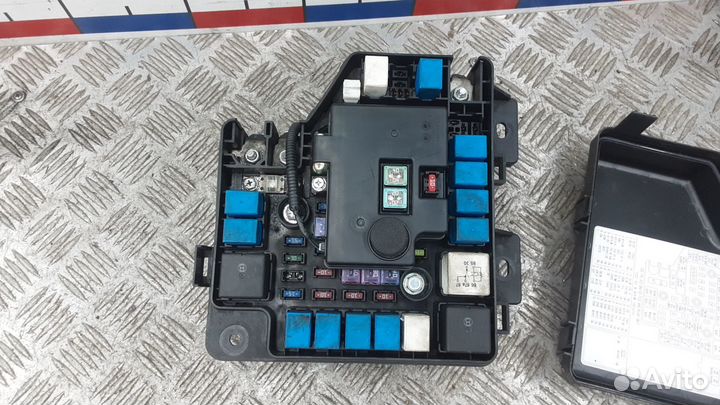 Блок предохранителей hyundai santa FE 2 2006 2007