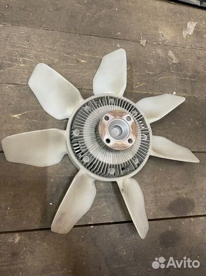 Крыльчатка с муфтой Тоyota LC Prado 150