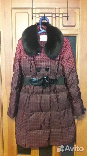 Пуховик женский