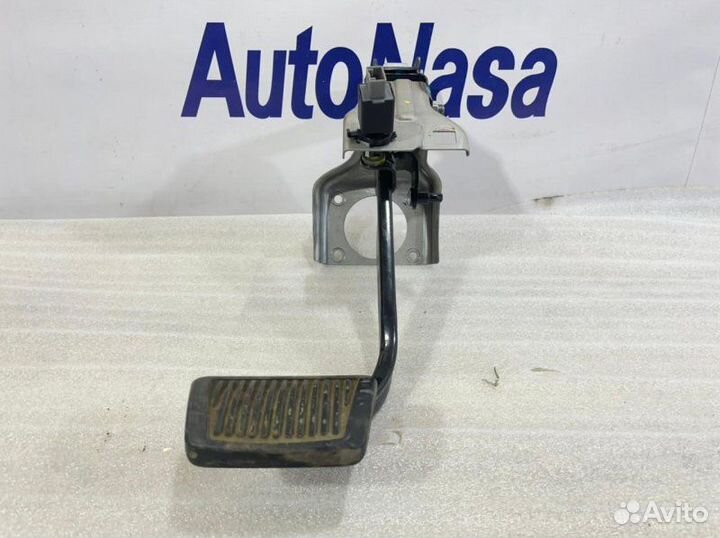 Педаль тормоза Kia Rio 3 2011-2017