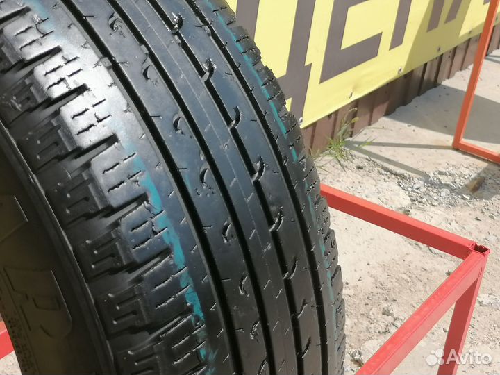 Goodyear EfficientGrip SUV 215/65 R16