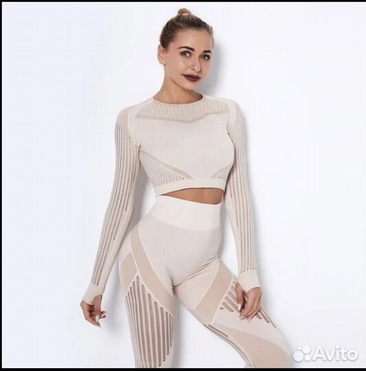 Костюм для фитнеса женский 40-42