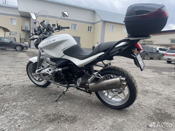 BMW R1200R
