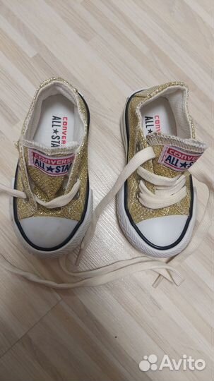 Кроссовки для девочки