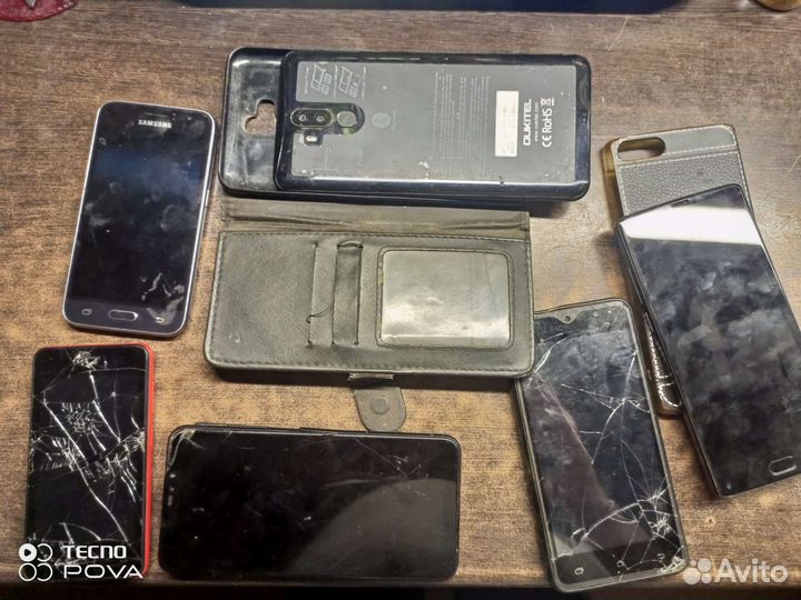 Телефоны на запчасти или под восстановление