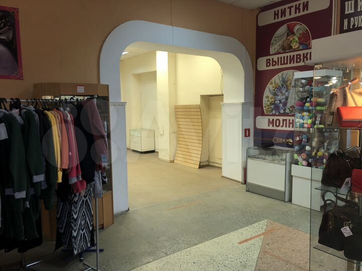 Площади на трафике, 25.5 и 34 м² (всё включено)