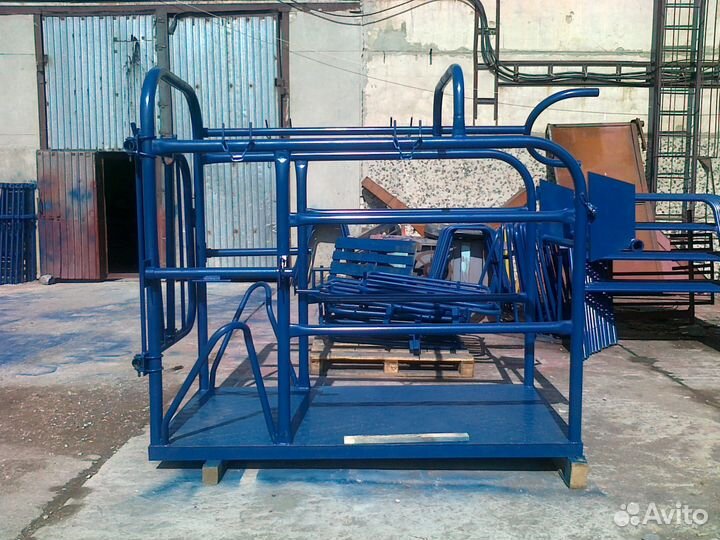 Станок для обработки копыт крс