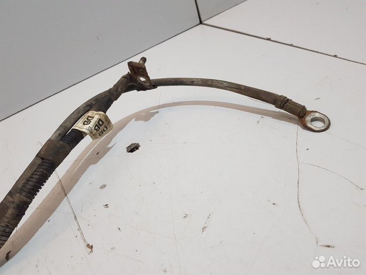 Клеммы + и - (Chevrolet Captiva)