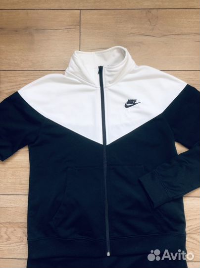 Спортивный костюм nike